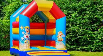 bouncy-castle-3466291_640